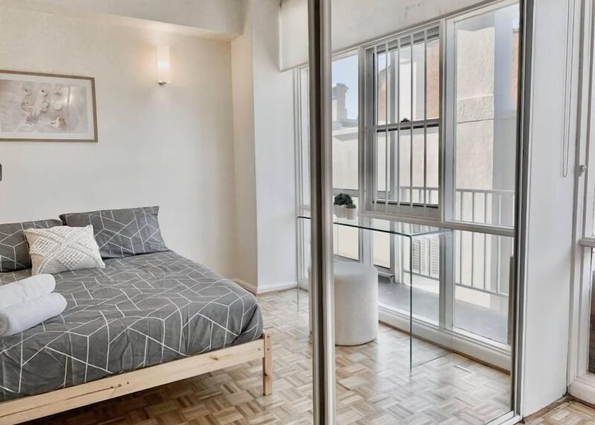 New South Wales Sydney Room