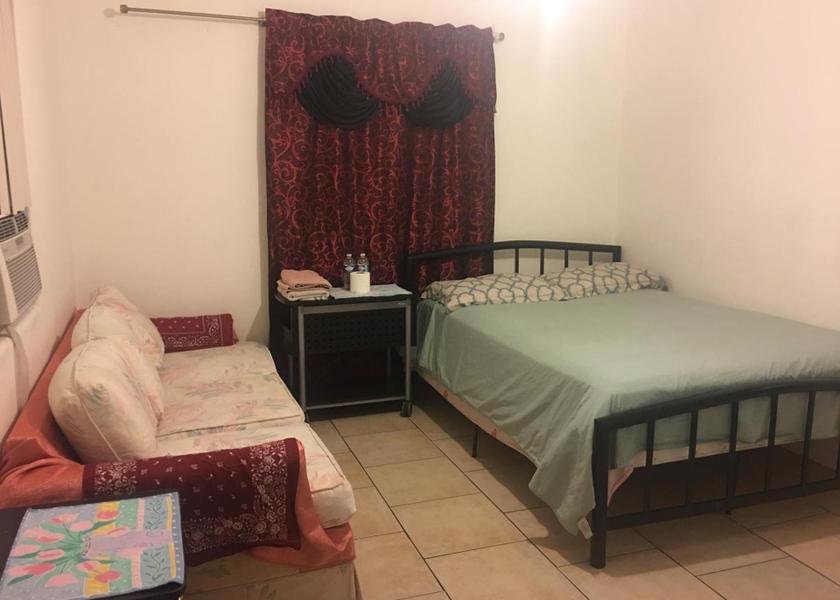 California La Puente Double Room with Shared Bathroom