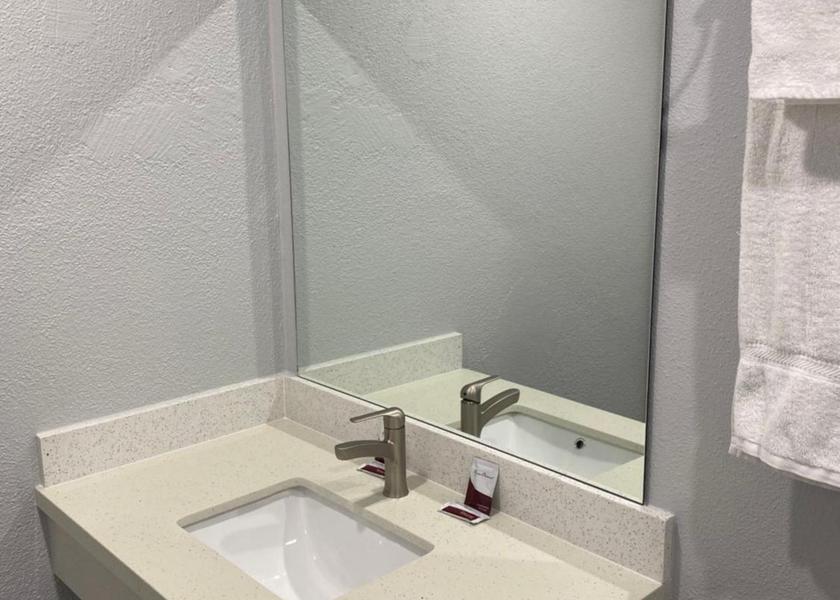 California Los Angeles bathroom