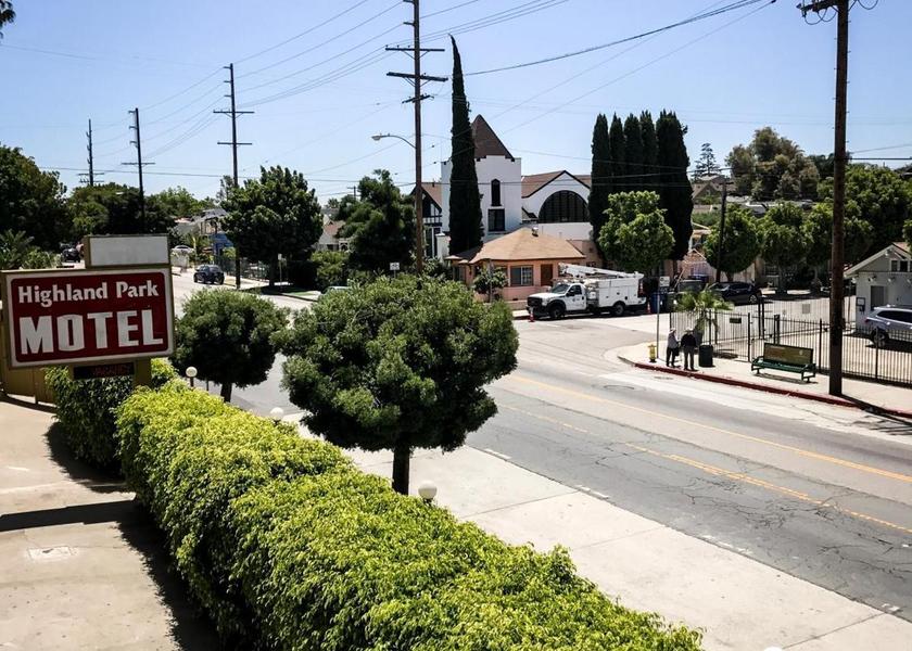 California Los Angeles Standard Single Room