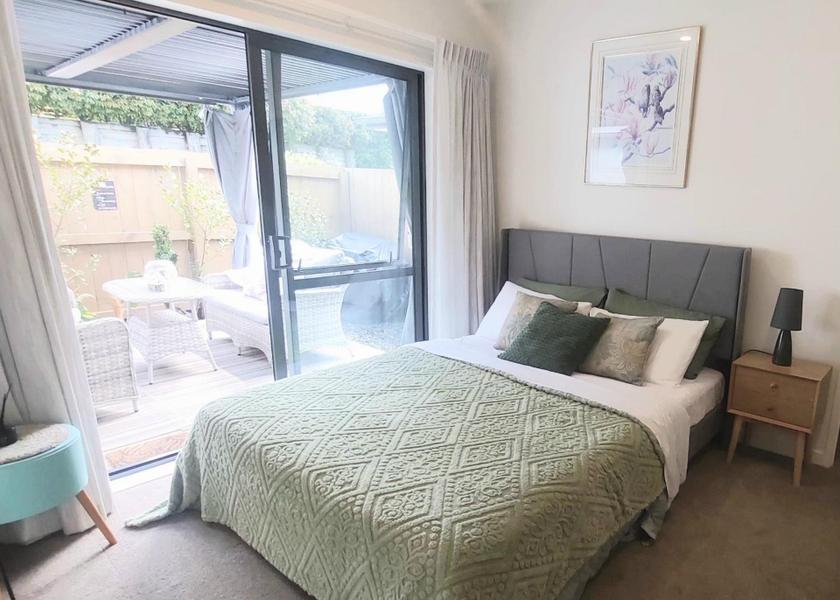Auckland Region Silverdale Double Room with Balcony