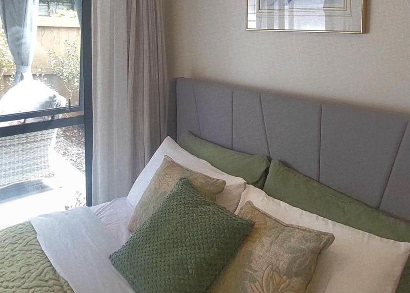Auckland Region Silverdale Double Room with Balcony