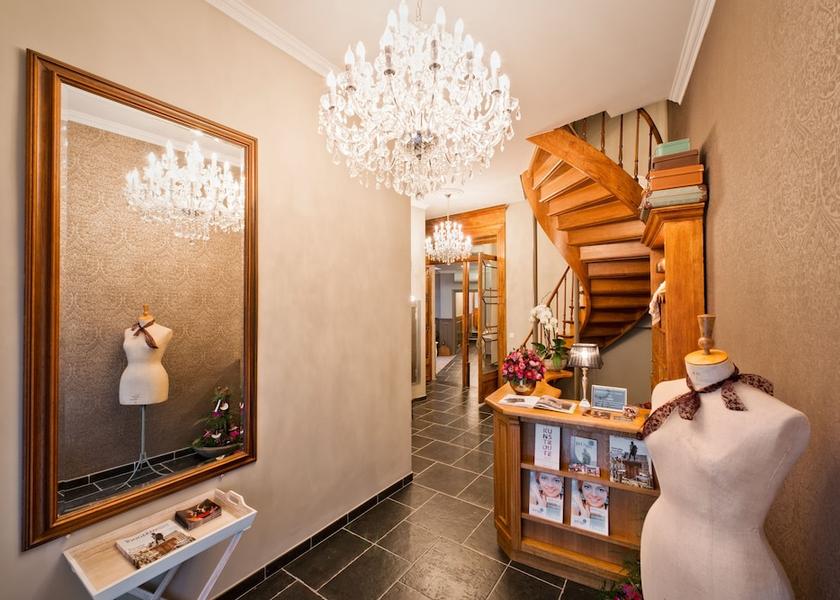 Flemish Region Tongeren Lobby