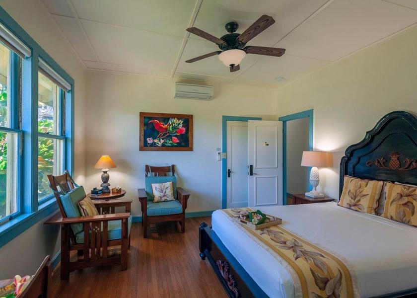 Hawaii Koloa Queen Studio
