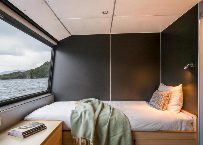 Southland Milford Sound Endeavor Cabin - Deluxe Twin Room