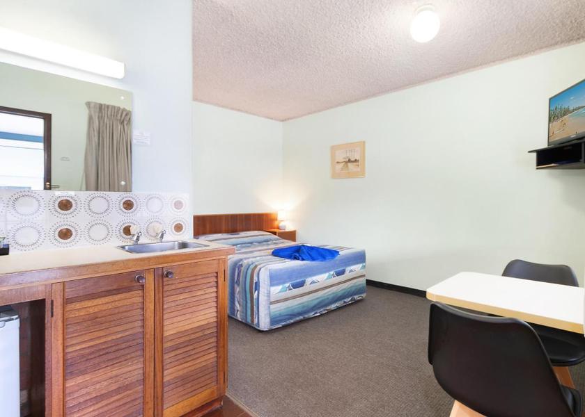 New South Wales Cooma Deluxe Queen Room