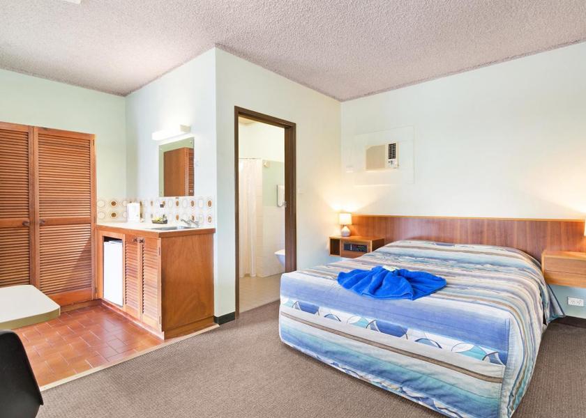 New South Wales Cooma Deluxe Queen Room