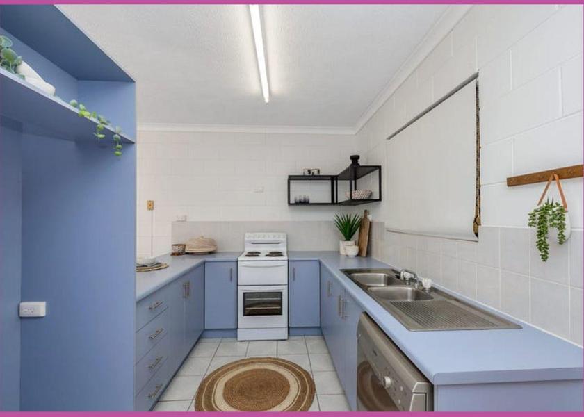 Queensland Townsville Walk to Strand sleeps 4 - 2 Bedroom 1.5 Bathroom - Central Location