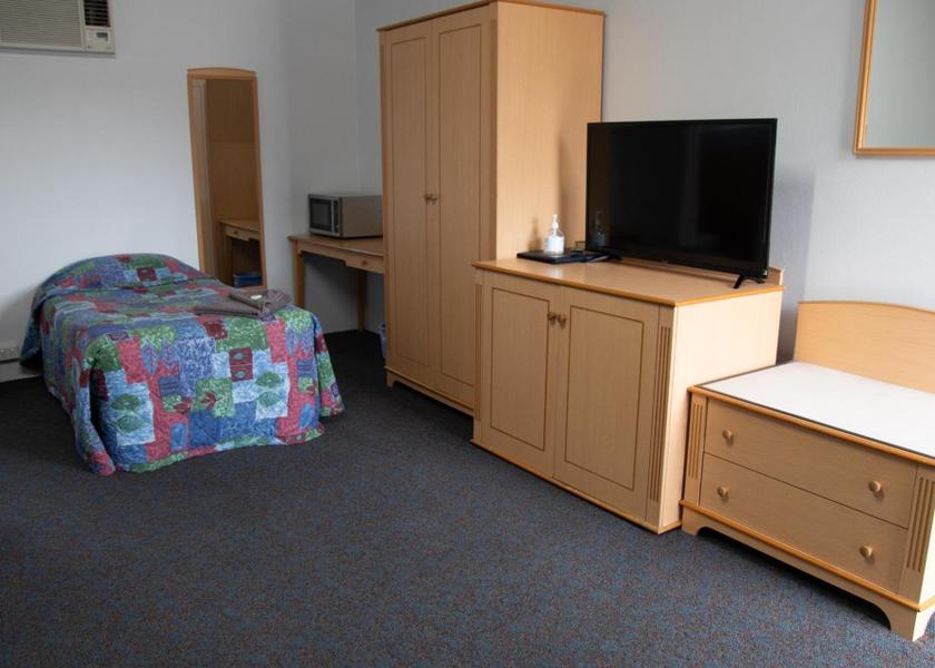 New South Wales Deniliquin Family Room