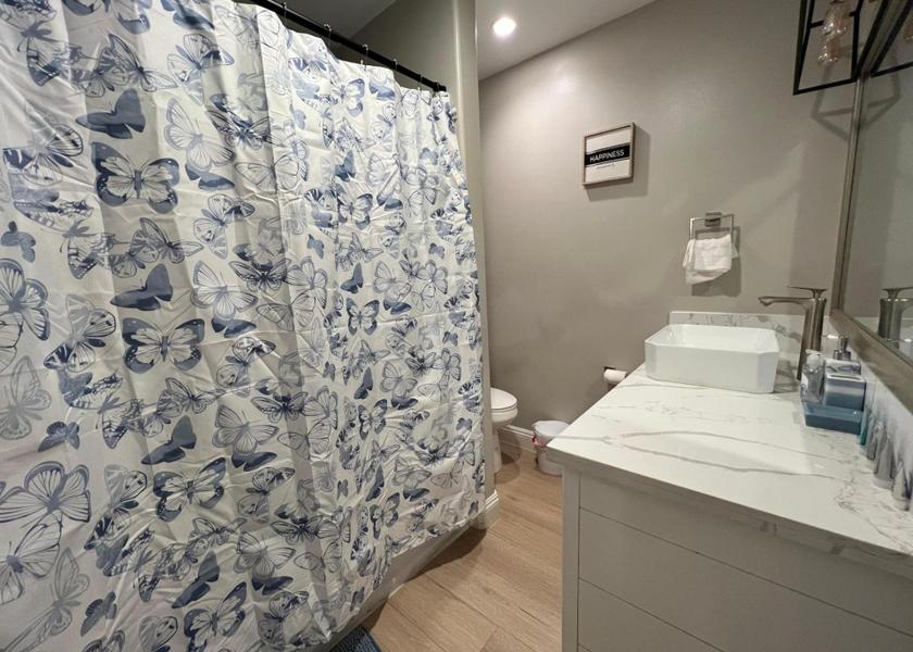 California Lemon Grove Two-Bedroom House