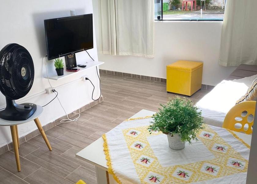 shared lounge/tv area