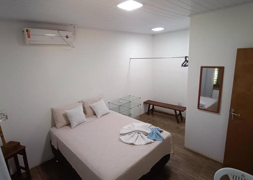 Bahia State Mata de São João Two-Bedroom Standard Apartment