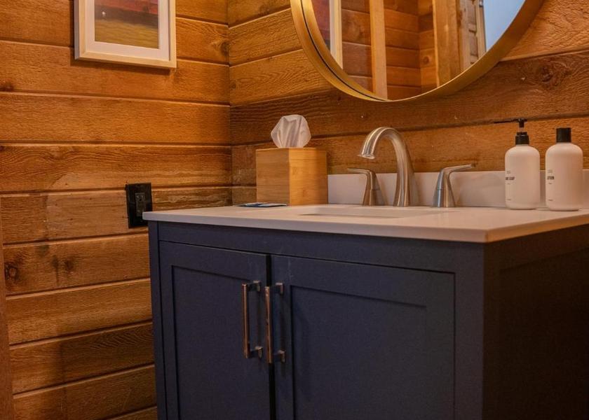 Texas Fort Davis Three-Bedroom House