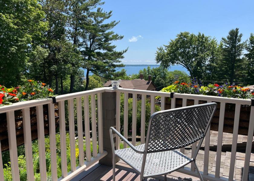 Wisconsin Bayfield King Room with Balcony