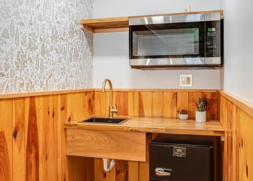West Virginia Seneca Rocks Quadruple Room with Private Bathroom