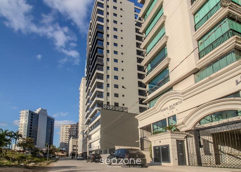 Santa Catarina Porto Belo Exterior Detail