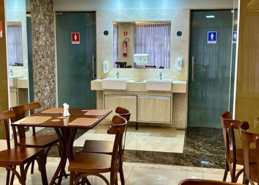 Federal Taguatinga Bathroom