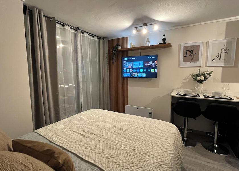 Santiago Santiago Room