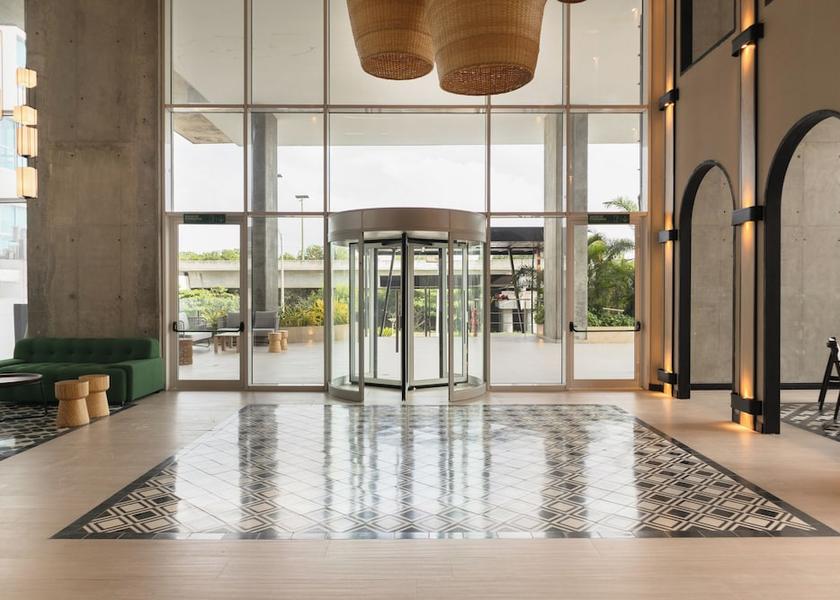 Bolívar Cartagena Reception