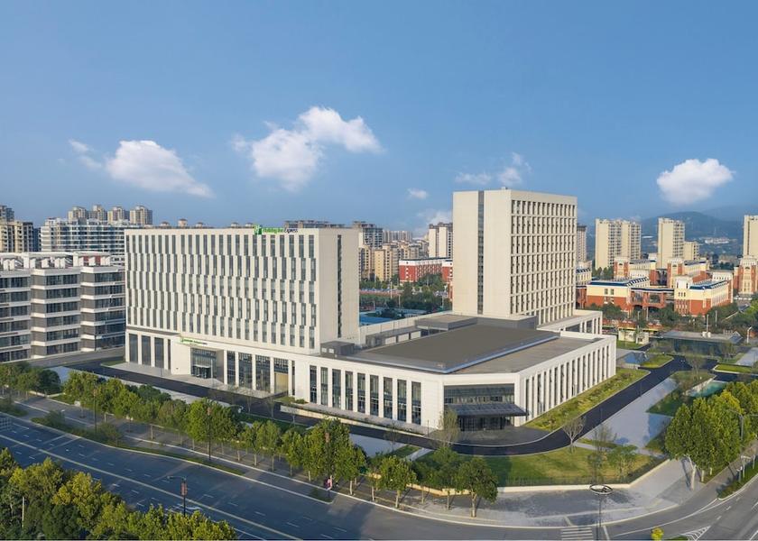 Henan Zhengzhou Exterior Detail