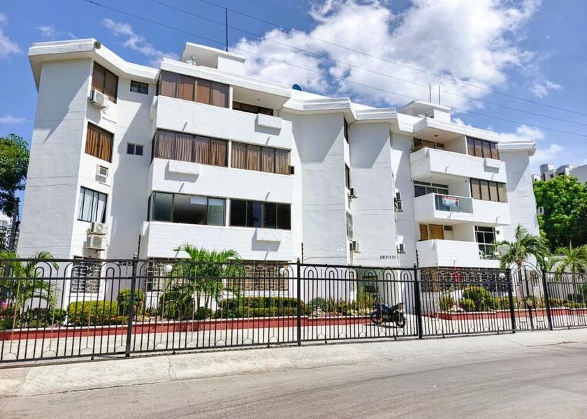 Magdalena Santa Marta Facade