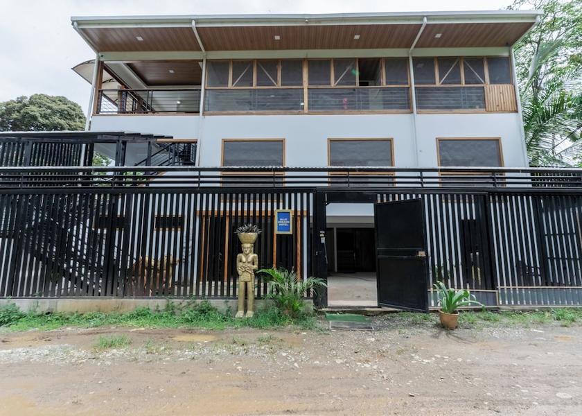 Limón Province Cahuita Facade