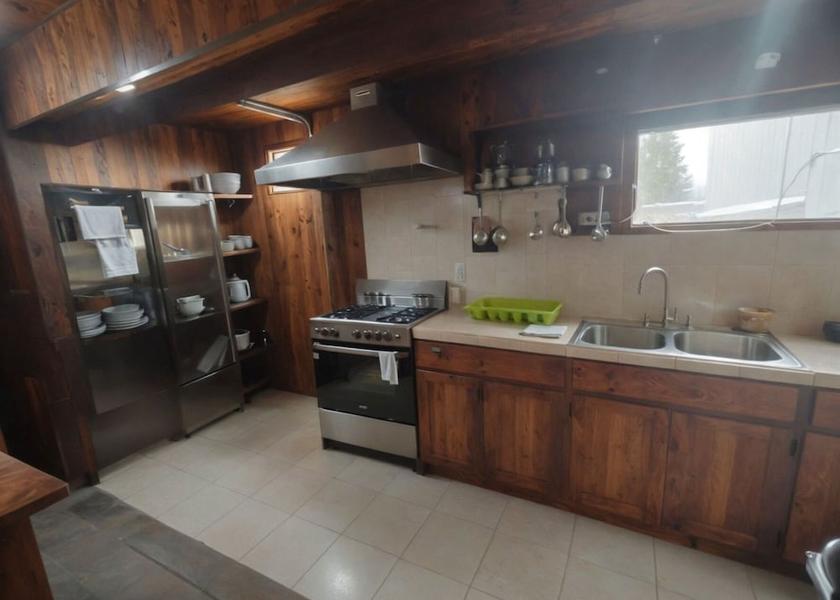 Puntarenas Monteverde Interior Entrance