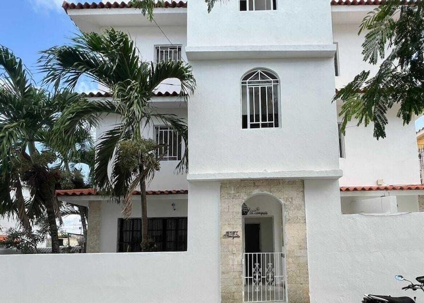 La Altagracia San Rafael del Yuma Facade