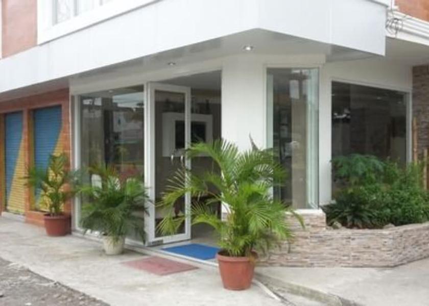 Orellana Coca Exterior Detail