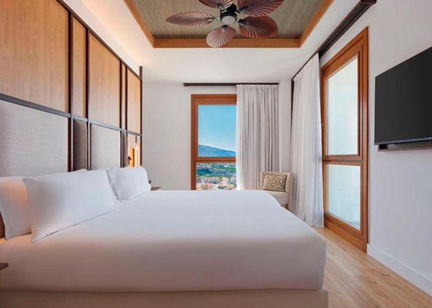Canary Islands Puerto de la Cruz One-Bedroom Grand Suite Ocean View (2 Adults + 1 Child)
