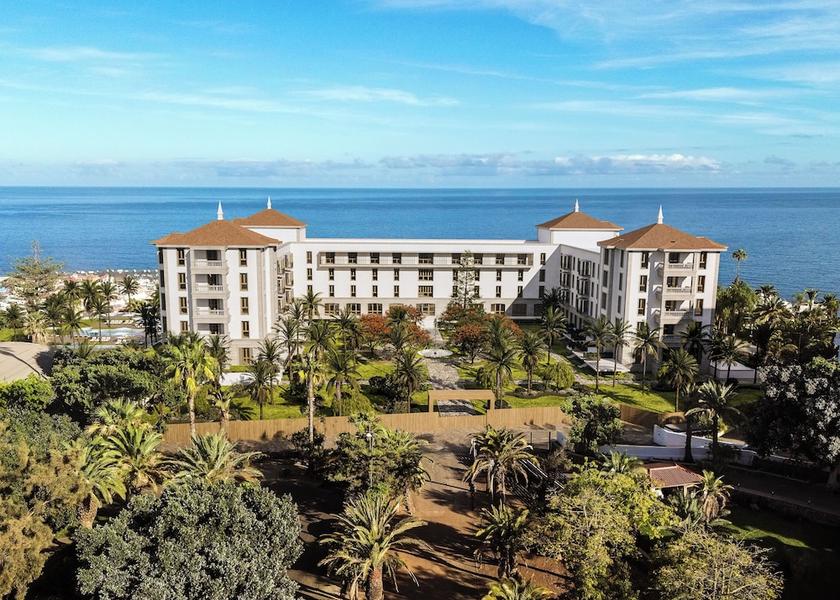 Canary Islands Puerto de la Cruz Front of property