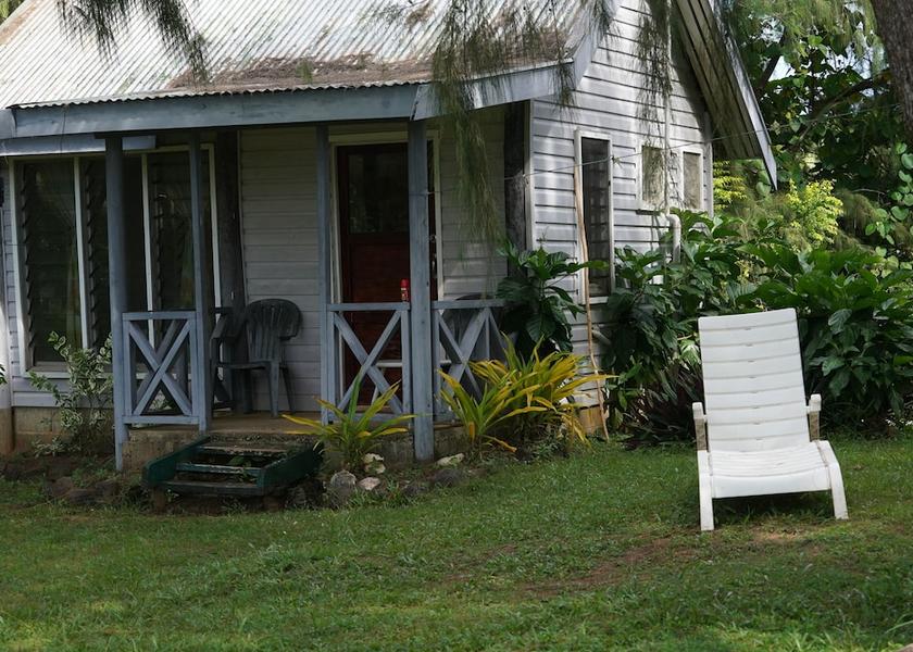 Western Division Matathawa Island Exterior Detail