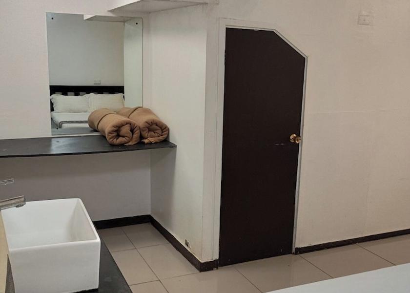 Western Division Nadi Room