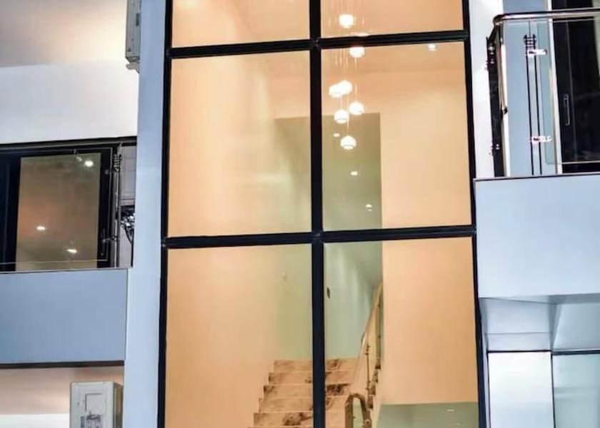 Western Division Nadi Exterior Detail