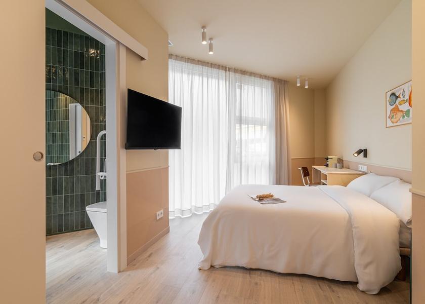 Catalonia L'Hospitalet de Llobregat Room