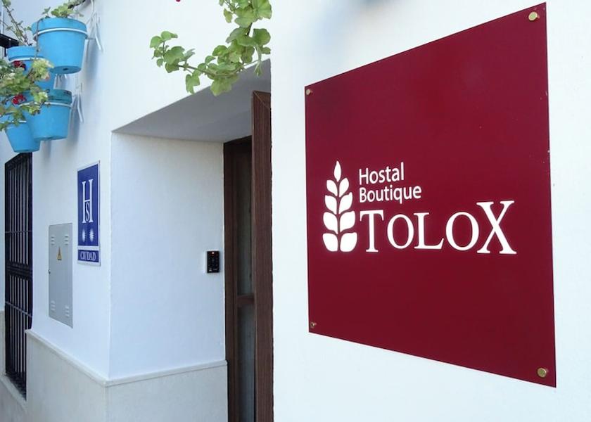 Andalusia Tolox Facade
