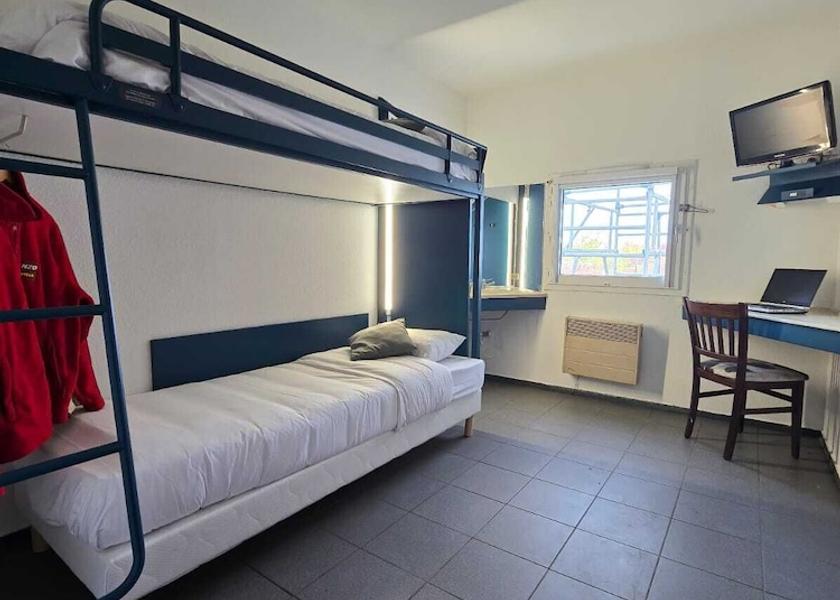 Centre-Loire Valley Dreux Room