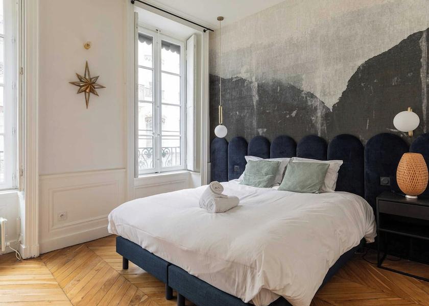 Auvergne-Rhone-Alpes Lyon Room