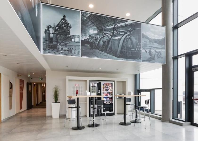 Grand Est Longwy Lobby