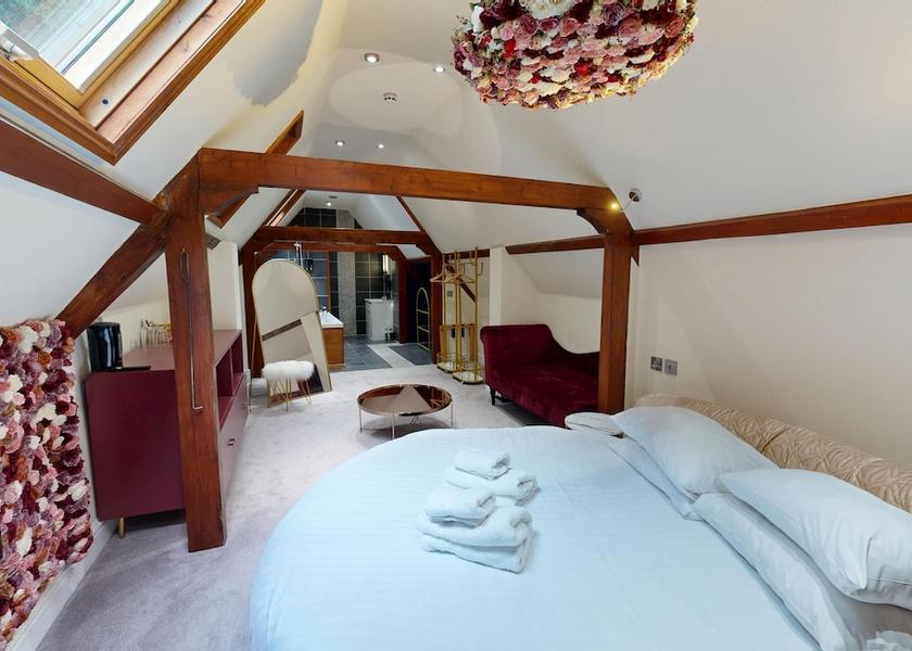 England Matlock Room