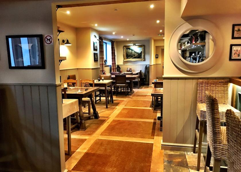 England Hope Valley Interior Entrance