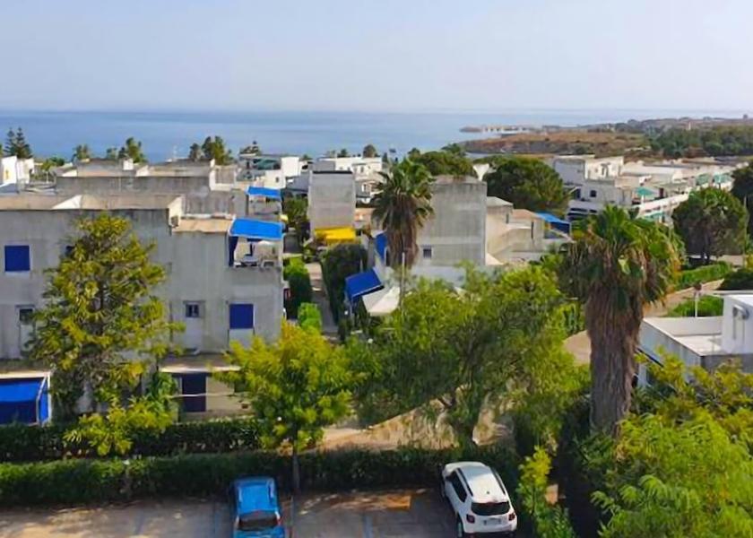 Calabria Isola di Capo Rizzuto Facade