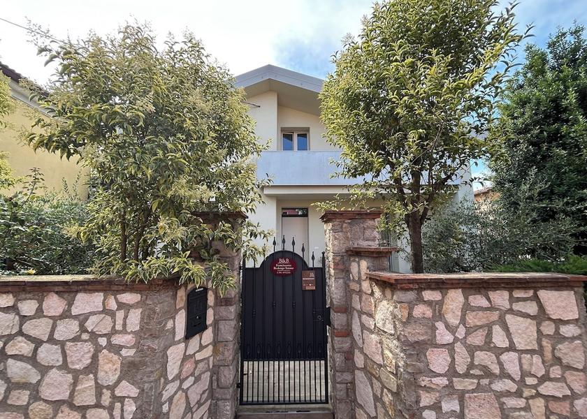 Lombardy Rodengo-Saiano Exterior Detail