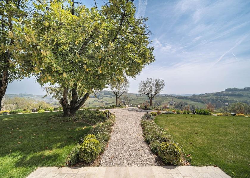 Veneto Tarzo Exterior Detail