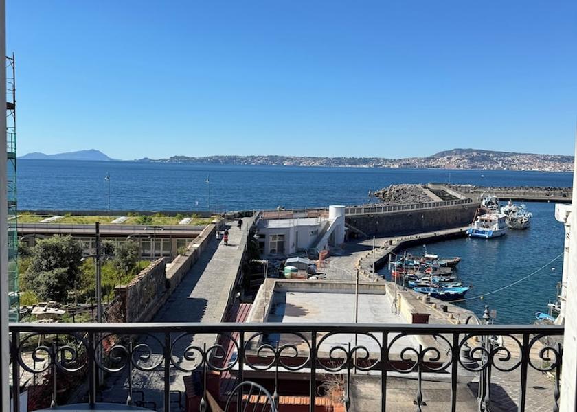 Campania Portici Exterior Detail