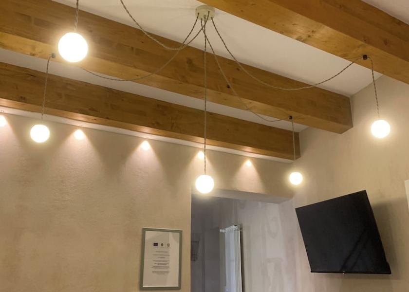 Calabria Gerace Reception