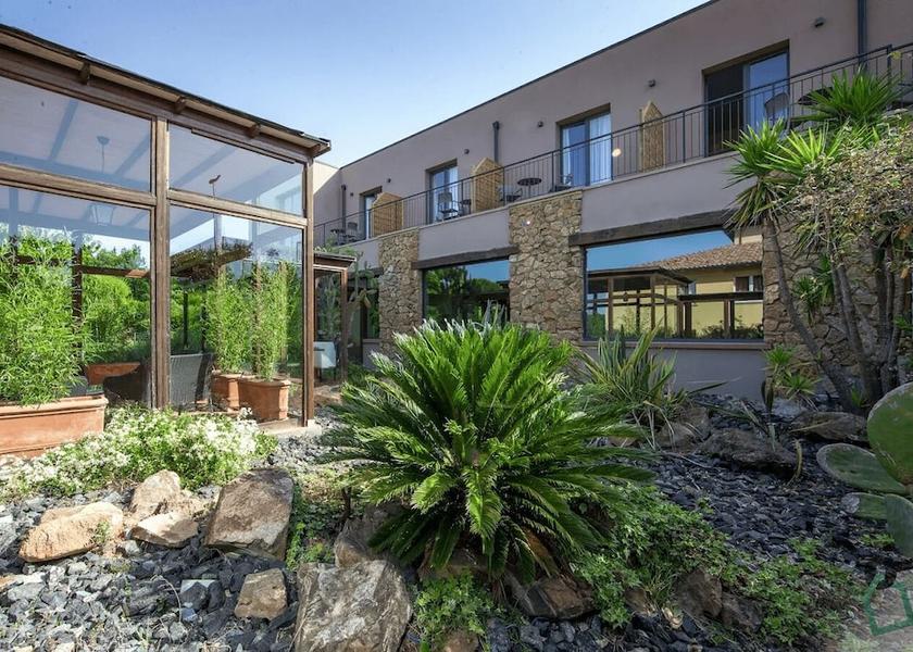 Tuscany Riparbella Exterior Detail