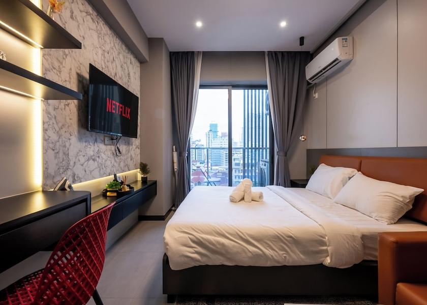 Kandal Phnom Penh Room