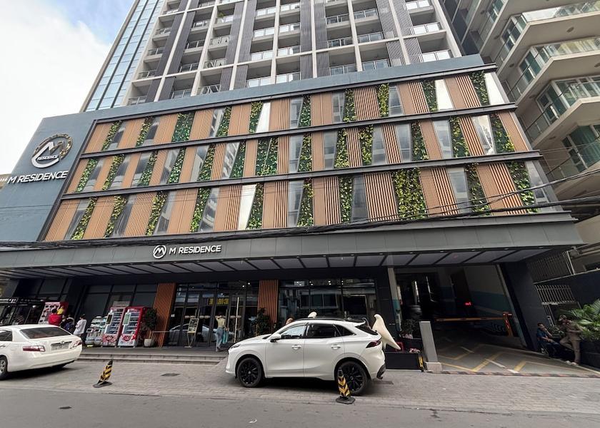 Kandal Phnom Penh Exterior Detail