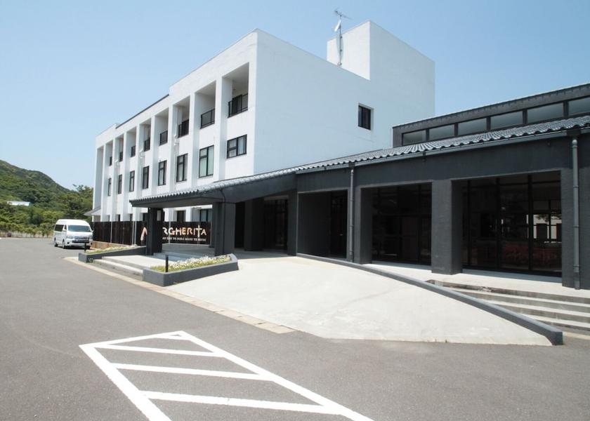 Nagasaki Shinkamigoto Exterior